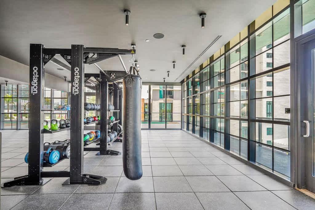Oasis With Gym & Pool * Miami